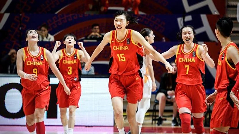 关于中国女篮未来可期内线优势大+防守有漏洞的信息